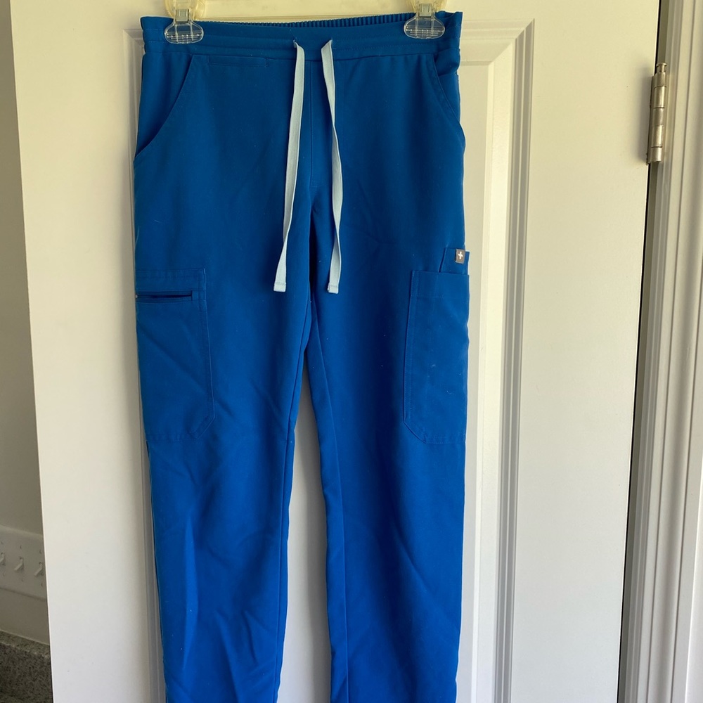 Scrub pants- Figs